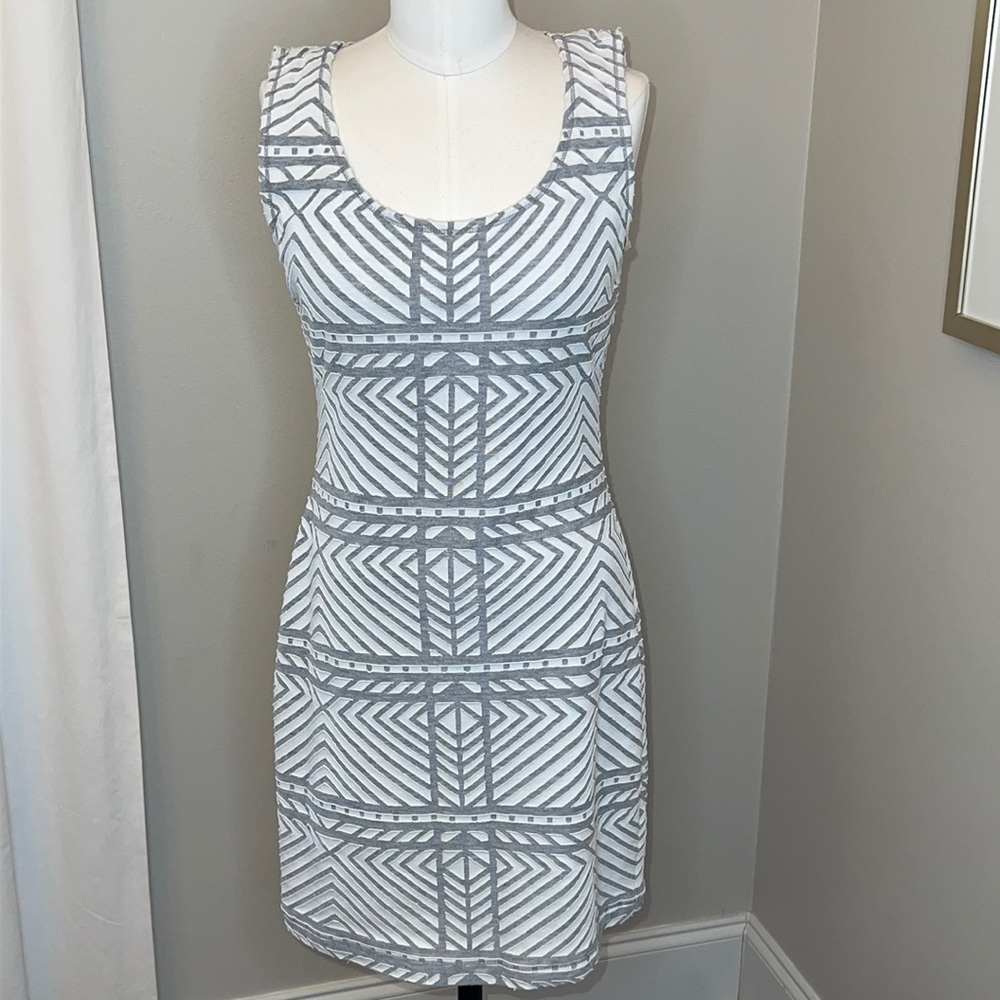 Chelsea & Violet Dress
